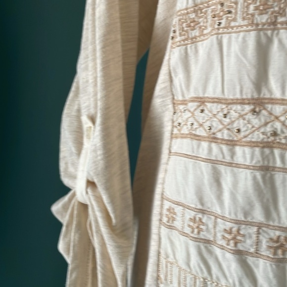 Style & Co Cream Embellished Blouse - Picture 3 of 4